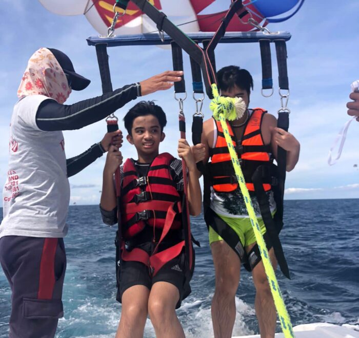 boracay parasailing photo 5