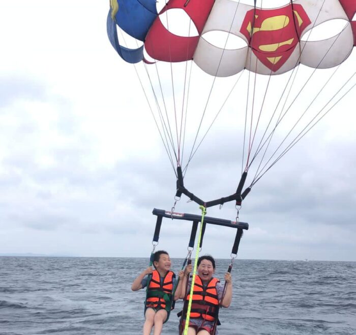 boracay parasailing photo