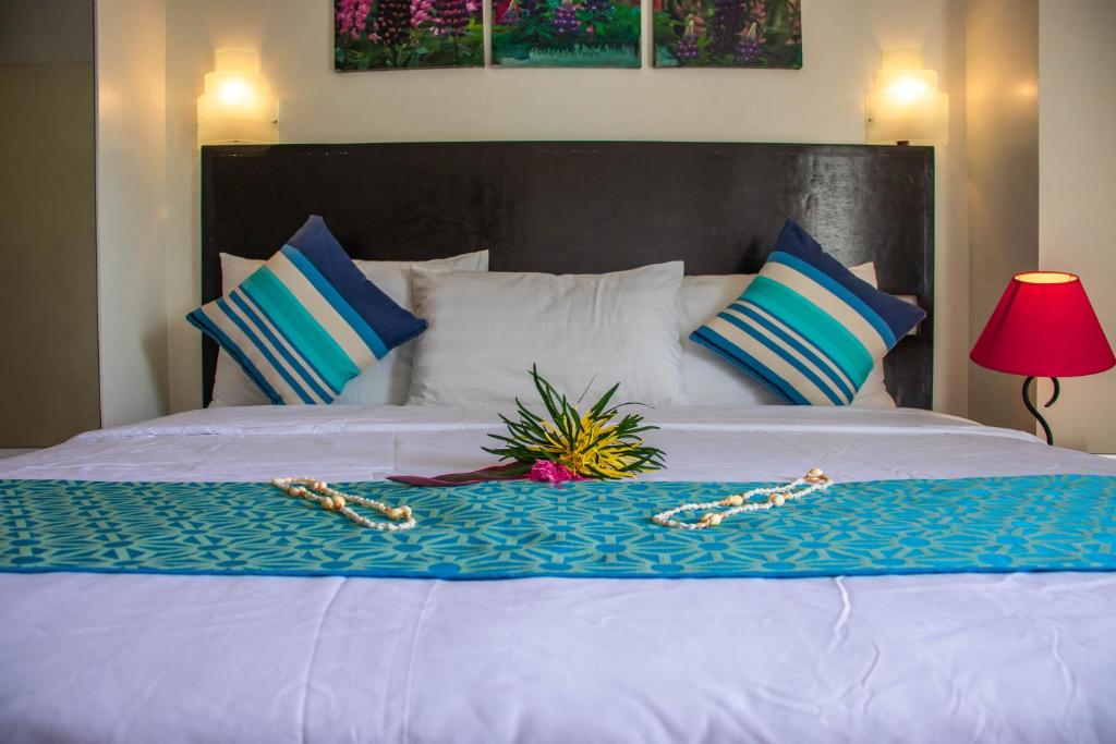 The Orient Beach Boracay Hotel Executive Suite photo 5