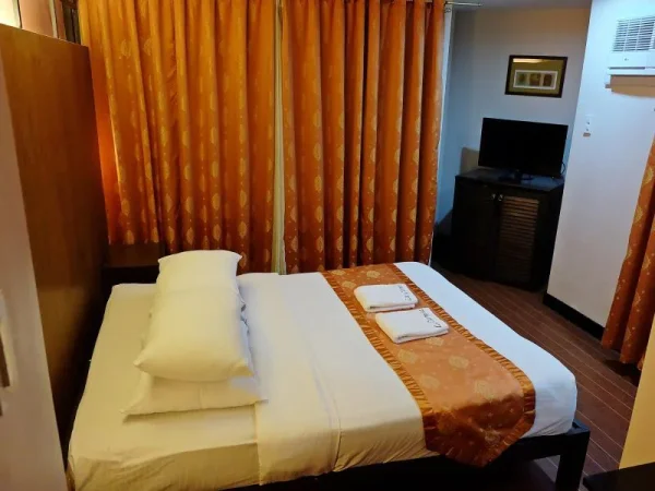 Premier Ocean View - Image 3