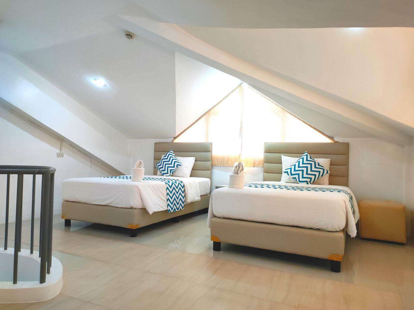 Premier Family grand Blue beach (1) (1)