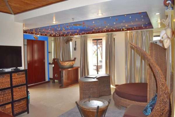 golden phoenix hotel boracay coral garden king suite 2