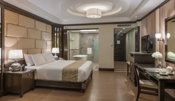 henann lagoon suite room pool