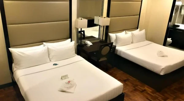 jinjiang quad room