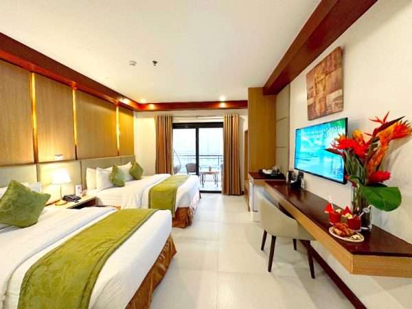 jonys beach superior triple room
