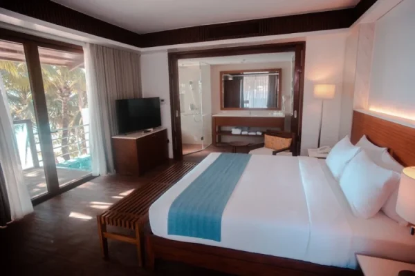 sea suite mandarin white sand