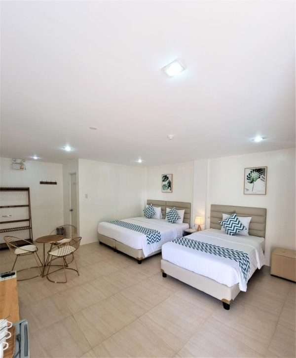 standard family grand blue beach 1