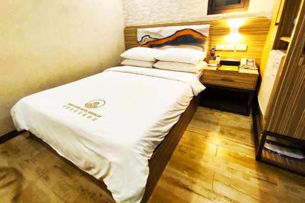 standard room erus suites