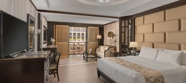 suite room henann lagoon