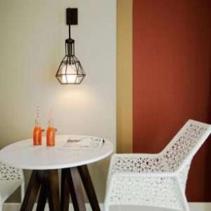 the lind garden premier