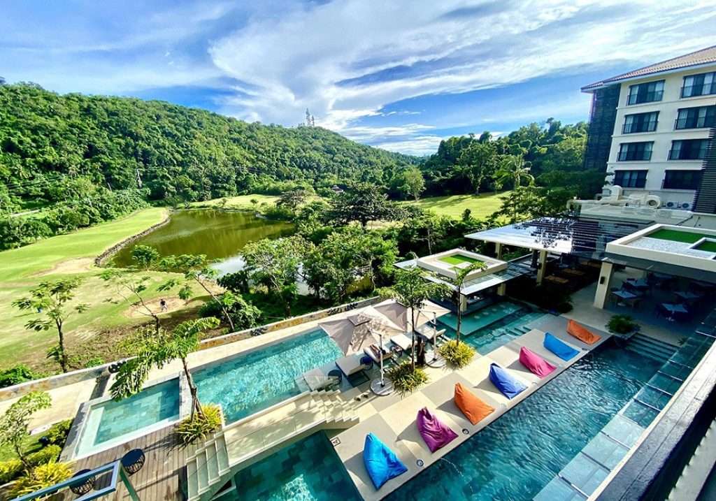 FAIRWAYS & BLUEWATER POOL VIEW
